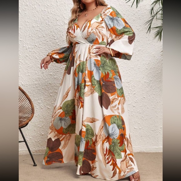 Plus Size Plunge V Neck Floral Tropical Print High Slit Long Sleeve Maxi Dress - Picture 5 of 12